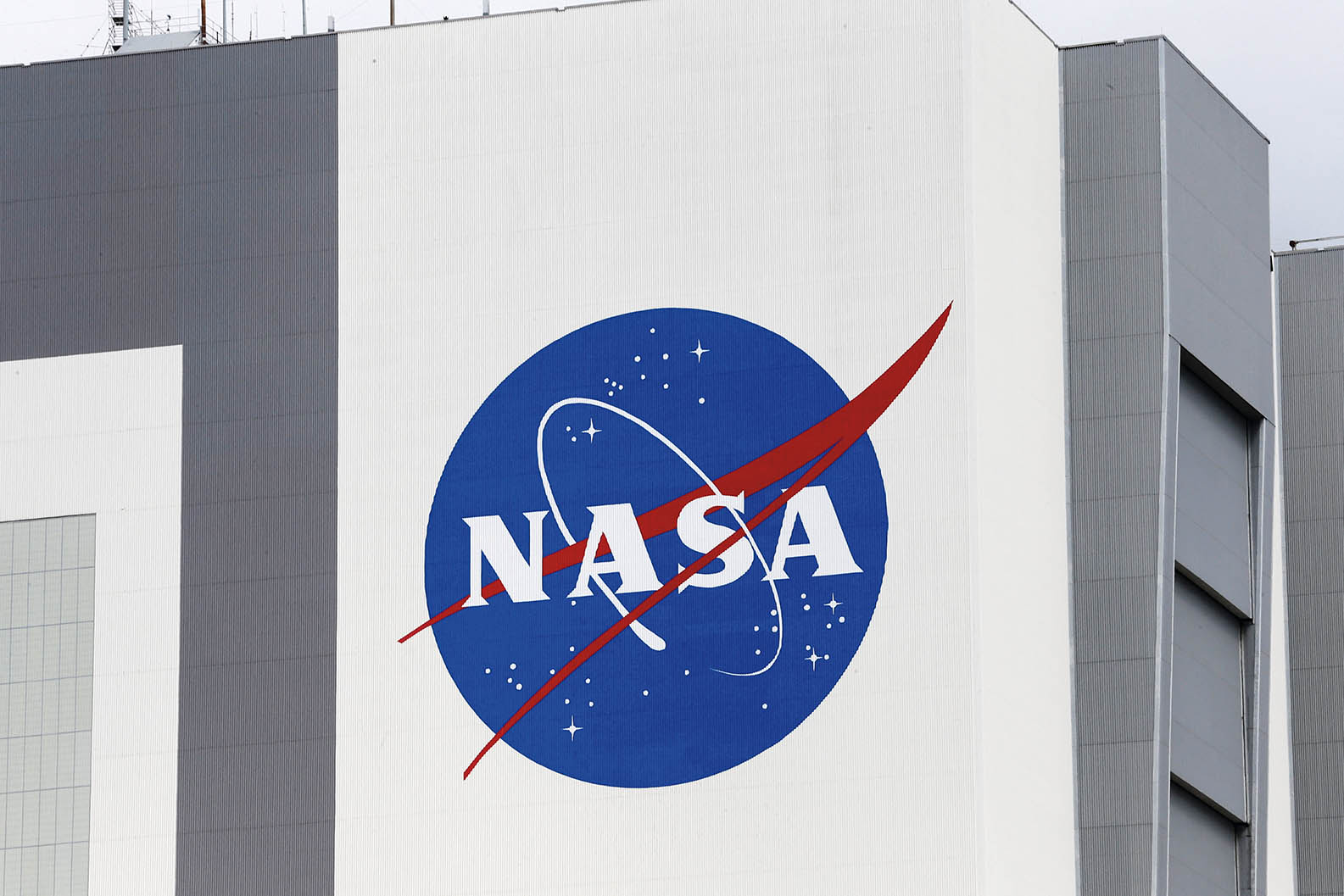 NASA靠裁员“续命”？