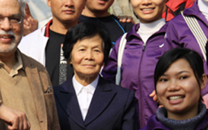 中國(guó)科學(xué)院院士、歸僑鄭守儀