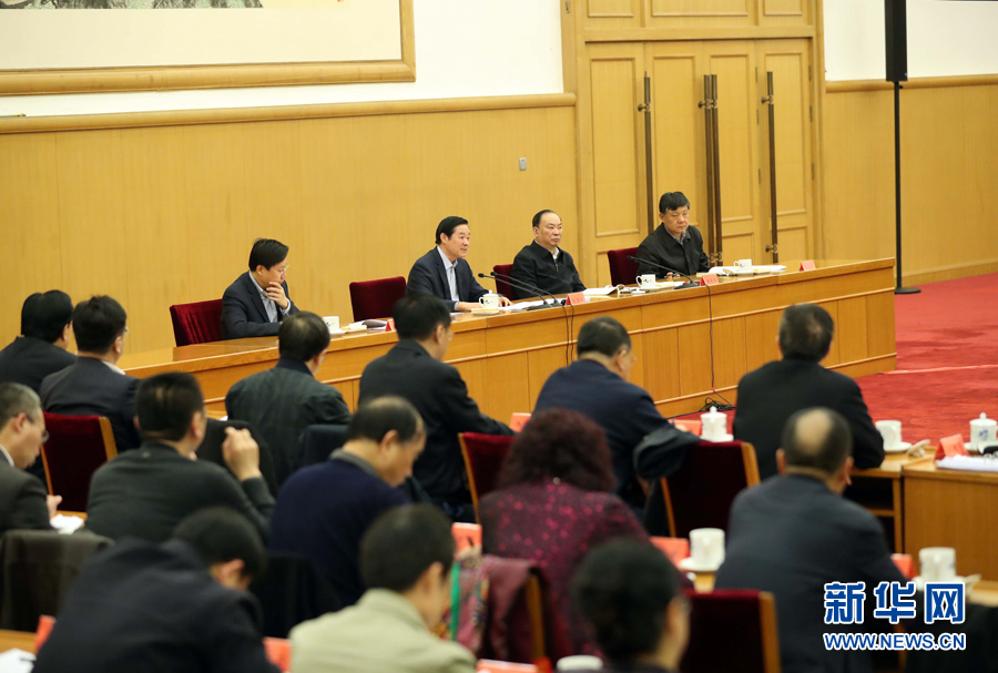 3月23日，治國理政論壇“‘四個全面’戰(zhàn)略布局系列理論研討會”首場研討會在北京召開，中共中央政治局委員、中央書記處書記、中宣部部長劉奇葆出席會議并講話。新華社記者 劉衛(wèi)兵 攝
