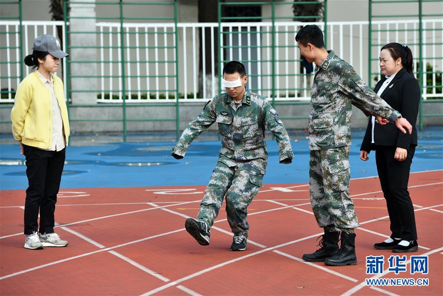 （時(shí)代先鋒·圖文互動）（7）新時(shí)代最可愛的人——記陸軍某掃雷排爆大隊(duì)英雄戰(zhàn)士杜富國