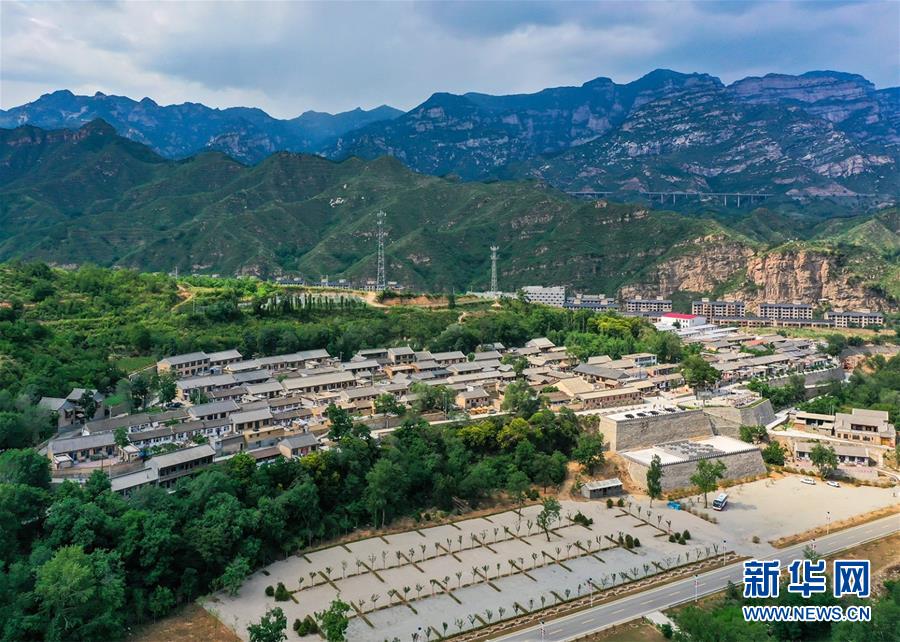 （集中連片特困地區(qū)貧困村調(diào)研行·圖文互動(dòng)）（5）只要有信心，黃土變成金——河北阜平縣駱駝灣村和顧家臺(tái)村脫貧調(diào)查