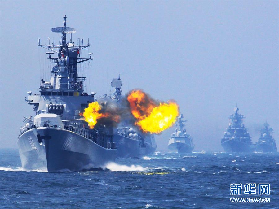 （新華全媒頭條·圖文互動(dòng)）（8）沿著中國特色強(qiáng)軍之路闊步前進(jìn)——黨中央、中央軍委領(lǐng)導(dǎo)推進(jìn)國防和軍隊(duì)建設(shè)70年紀(jì)實(shí)