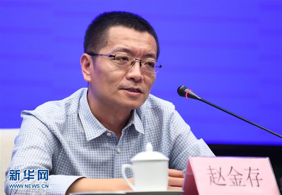 （聚焦疫情防控·圖文互動）（2）鐘南山、李蘭娟院士團(tuán)隊(duì)從新冠肺炎患者糞便中分離出病毒