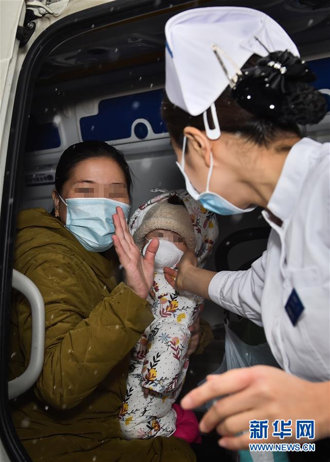 （聚焦疫情防控·圖文互動）（1）“等奇奇長大了，一定帶她再來北京”——北京9個月患兒出院記