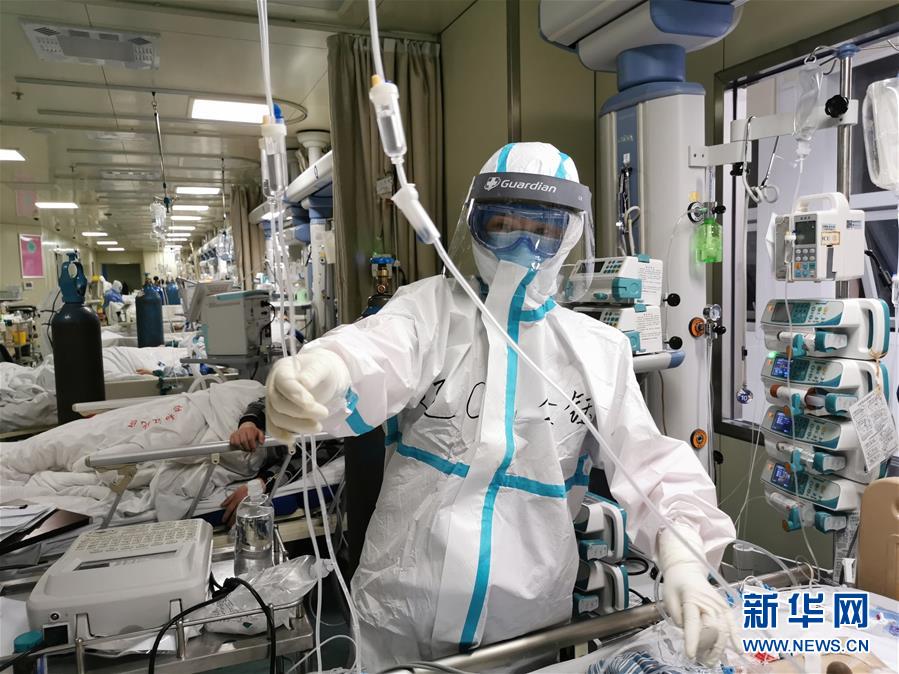 （一線抗疫群英譜·圖文互動(dòng)）（3）生命之光，溫暖“無面之交”——記抗疫一線重癥監(jiān)護(hù)室90后護(hù)士金鈺 