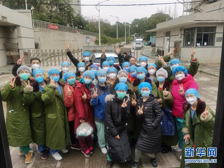 （新華全媒頭條·圖文互動(dòng)）（5）守護(hù)天使 同心戰(zhàn)“疫”——各地多措并舉關(guān)愛(ài)一線(xiàn)醫(yī)務(wù)人員掃描