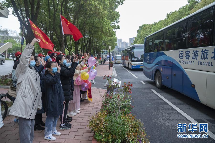 （新華全媒頭條·圖文互動(dòng)）（5）上下同心，守望相助——中國抗疫眾志成城的生動(dòng)實(shí)踐