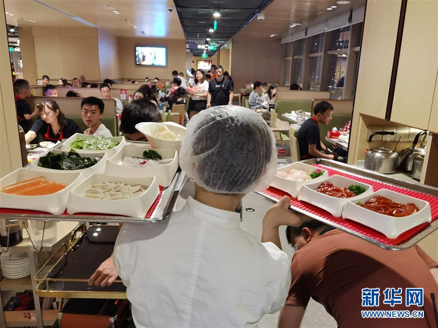 （在習近平新時代中國特色社會主義思想指引下——新時代新作為新篇章·習近平總書記關(guān)切事·圖文互動）（2）珍惜盤中餐，狠剎浪費風——各地積極行動堅決制止餐飲浪費