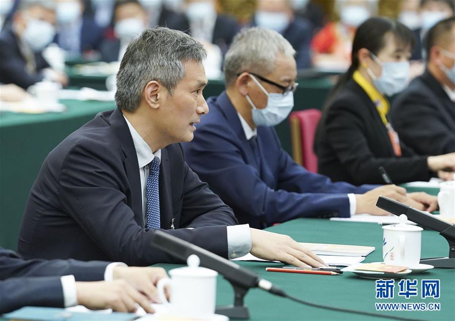 （新華全媒頭條·圖文互動）（2）從人民中汲取磅礴力量——習(xí)近平總書記同出席2020年全國兩會人大代表、政協(xié)委員共商國是紀實