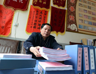 “一離開群眾，內(nèi)心就感到孤獨”——記“鄉(xiāng)村判官”楊斌圣