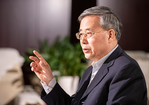 爭取三年以后，銀行業(yè)對民營企業(yè)的貸款占新增公司類貸款的比例不低于50%