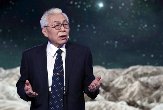 雖然已經(jīng)84歲了，但我還會(huì)加倍努力。