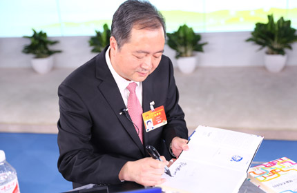“創(chuàng)新不僅是技術(shù)創(chuàng)新、管理創(chuàng)新，還有商業(yè)模式的創(chuàng)新。”