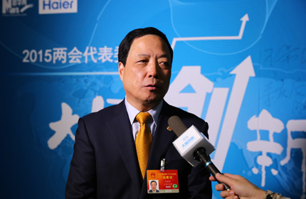 “一個技術(shù)點上的創(chuàng)新，形成一個體系的技術(shù)創(chuàng)新，再形成一個體系的標(biāo)準(zhǔn)。”