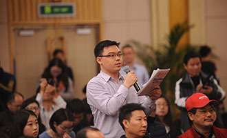 團結(jié)報、團結(jié)網(wǎng)記者提問