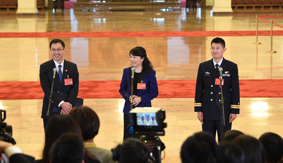 孟祥飛、李媛、曹先建接受采訪