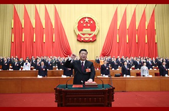 習(xí)近平當(dāng)選國家主席、中央軍委主席