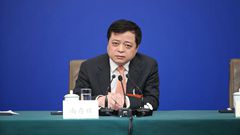全國政協(xié)常委、全國工商聯(lián)副主席、正泰集團(tuán)董事長 南存輝