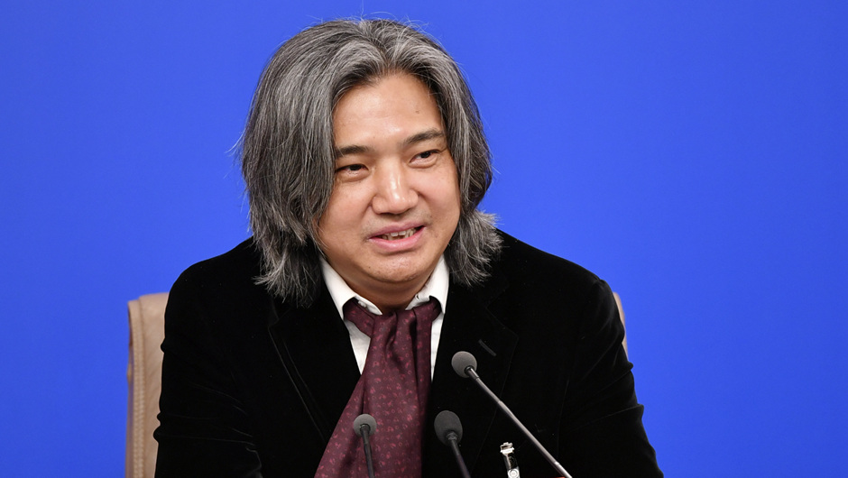 全國政協(xié)常委、文化文史和學(xué)習(xí)委員會(huì)委員，中國美術(shù)館館長(zhǎng)，中國美術(shù)家協(xié)會(huì)副主席 吳為山