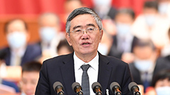 全國政協(xié)經(jīng)濟(jì)委員會(huì)副主任，原中央財(cái)經(jīng)領(lǐng)導(dǎo)小組辦公室副主任 楊偉民