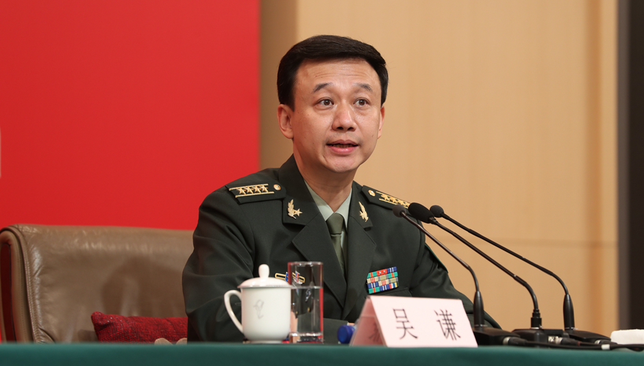 國防部新聞局局長、國防部新聞發(fā)言人吳謙大校介紹相關(guān)情況