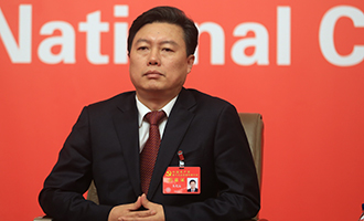 江蘇省委政法委副書記、省綜治辦主任朱光遠