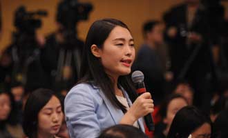 經(jīng)濟(jì)日報、中國經(jīng)濟(jì)網(wǎng)記者提問