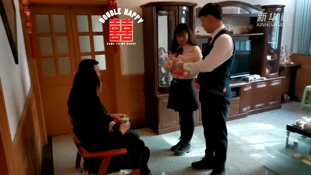 一場一分鐘的婚禮，深情不止“億”點點