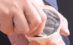 味同嚼鐵？ 日本“鐵味”冰淇淋面世