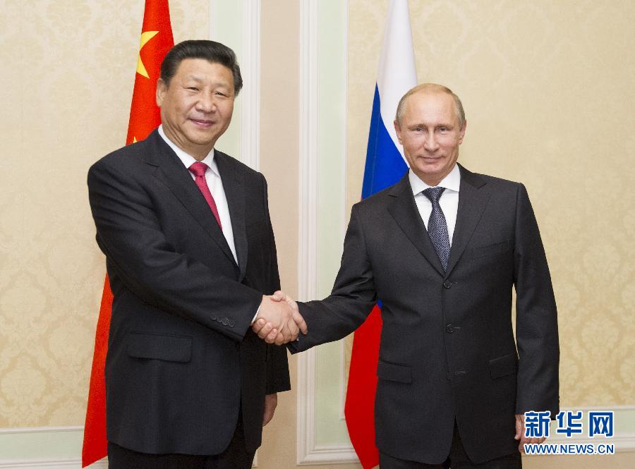 9月11日，中國國家主席習(xí)近平在塔吉克斯坦首都杜尚別會見俄羅斯總統(tǒng)普京。 新華社記者 黃敬文 攝 